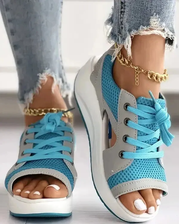 Contrast Paneled Cutout Lace-up Muffin Sandals