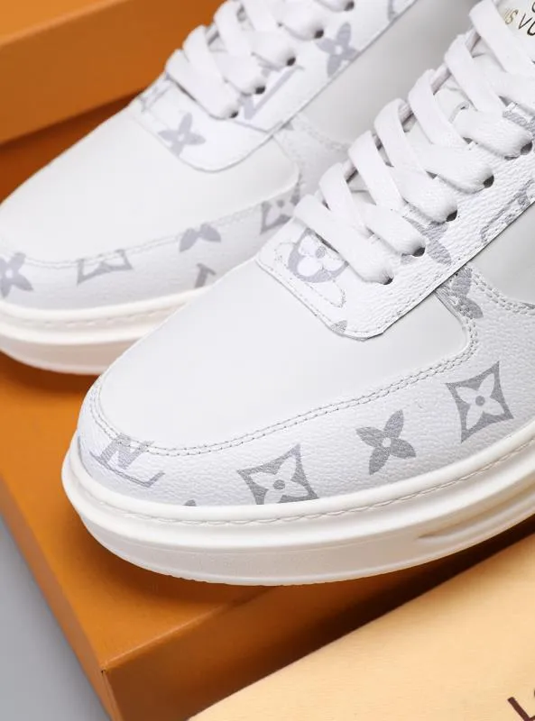 Louis Vuitton Casual White Sneaker