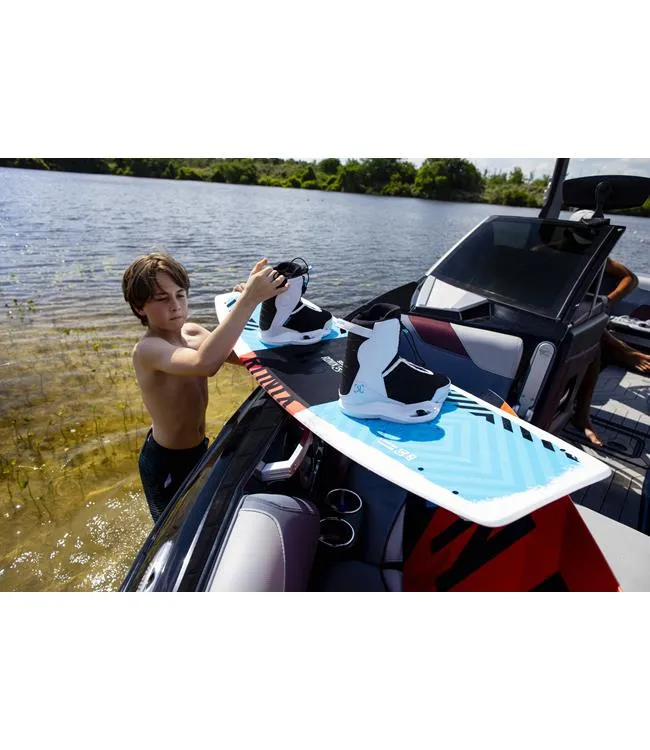 Ronix Junior District Wakeboard with Vision Pro Boots (2025)